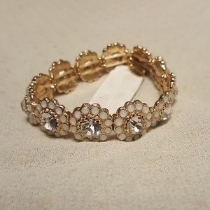 NWT Natasha Couture white opal bracelet
